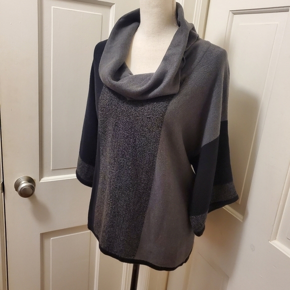 NWT Style & Co. Black/Grey Cowl Neck Sweater Size Small, classic, casual - Picture 3 of 8